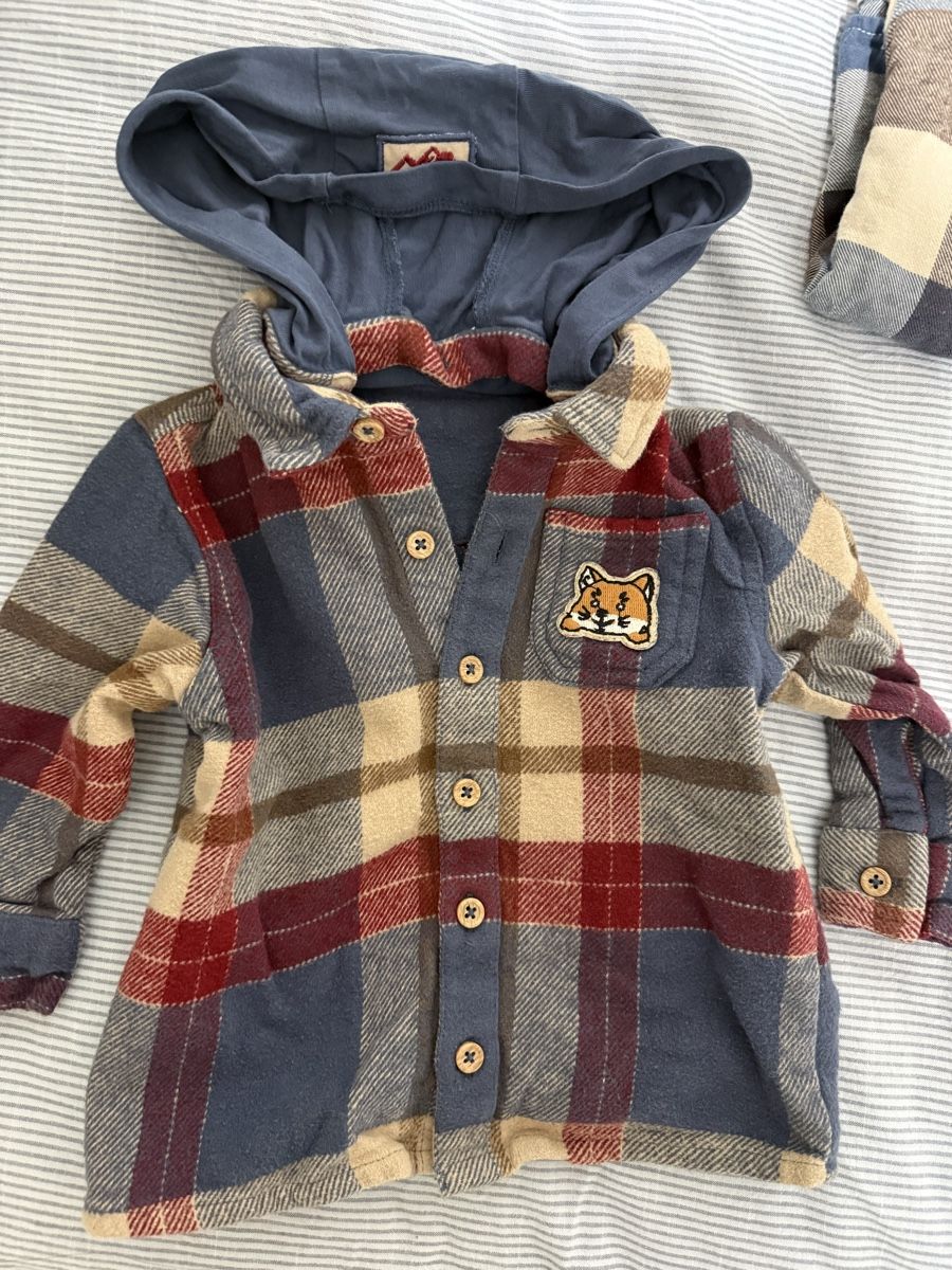 Lotti & Set di vestiti: Completo 3 pezzi bimbo 76cm: camicia, maglietta e pantaloni – Nuovo (secondo la descrizione) da Zug venduto da sil_z2j2
