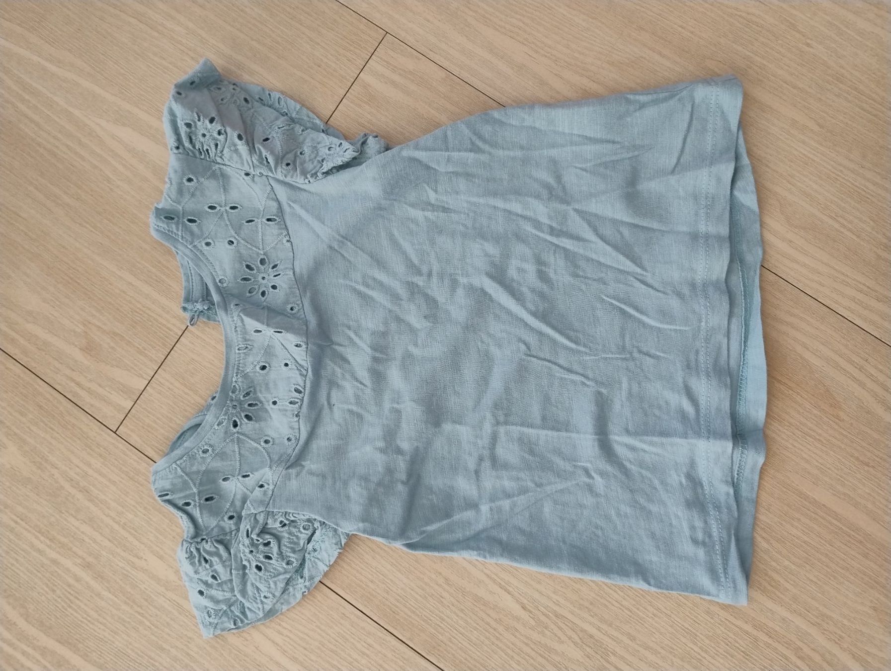 Blusen, T-Shirts & Tops: Shirt Gr. 94 – Gebraucht aus Bätterkinden von livingdreams