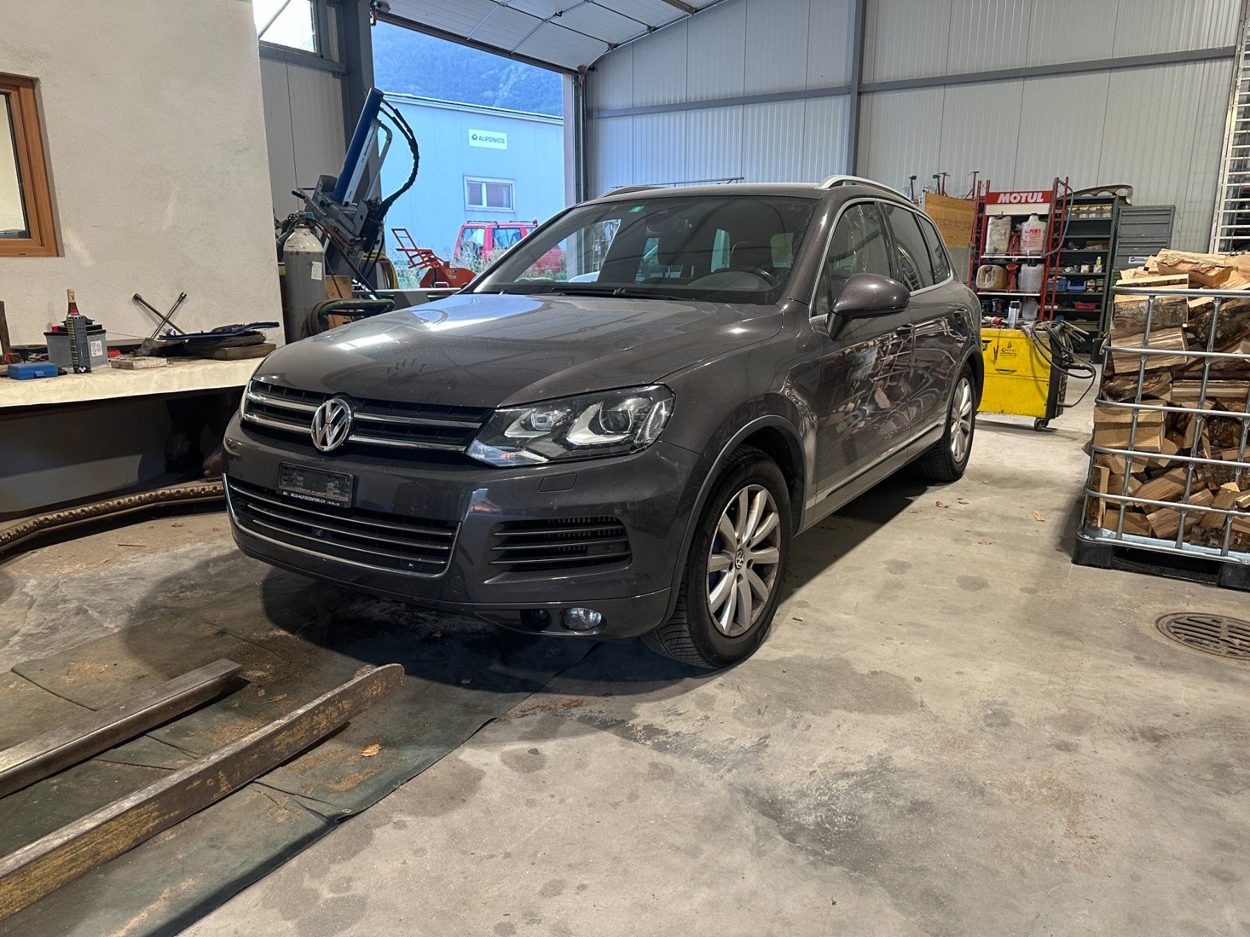 VW Automobili: VW Touareg 4.2 TDI – Difettoso da Charrat venduto da simone031