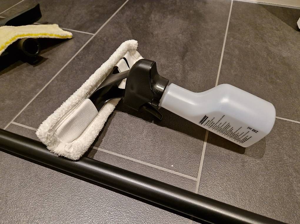 Kärcher Sonstiges für Haushalt & Wohnen: Kärcher Fensterputz-Set (7-teilig) – Gebraucht aus Au SG von Chliini87 3