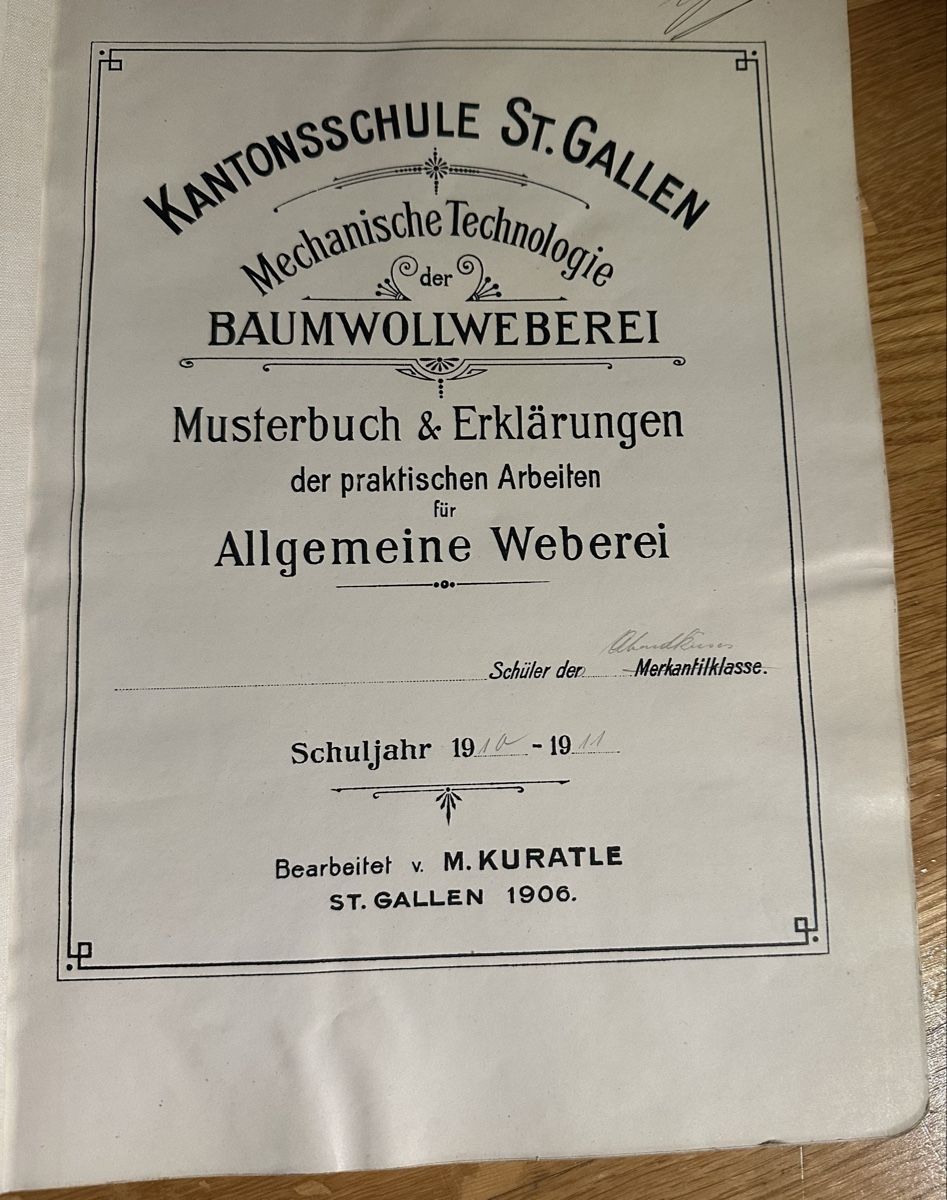 Bücher: 1906 Musterbuch Baumwollweberei mit original Stoffmustern – Gebraucht aus Wettingen von Phibras 1