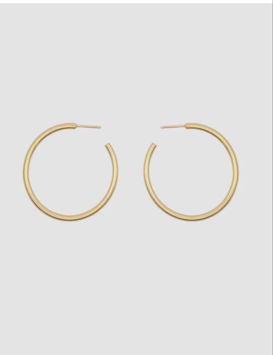 Ohrringe & -stecker: Les Solides Hoop Earrings  – Neu und originalverpackt aus Zürich von shrutipatel