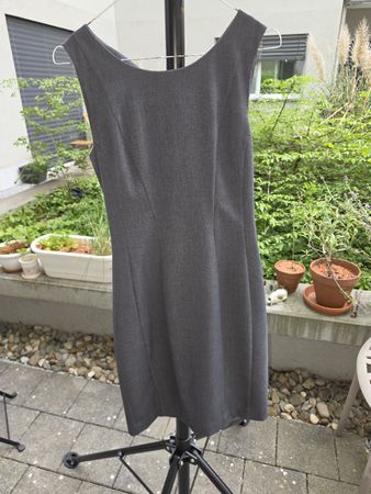 Kleid grau Damengrösse 36 A-Linie
