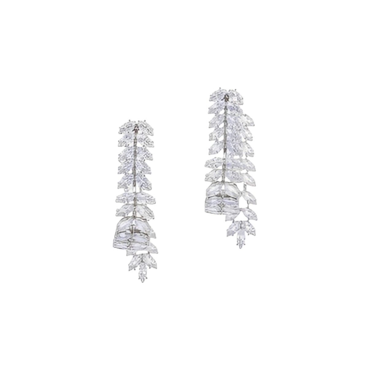 Orecchini pendenti & Orecchini a lobo: Boucles d'oreilles cœur argenté – Nuovo e nell'imballaggio originale da St-Maurice venduto da Sandrinette123 1