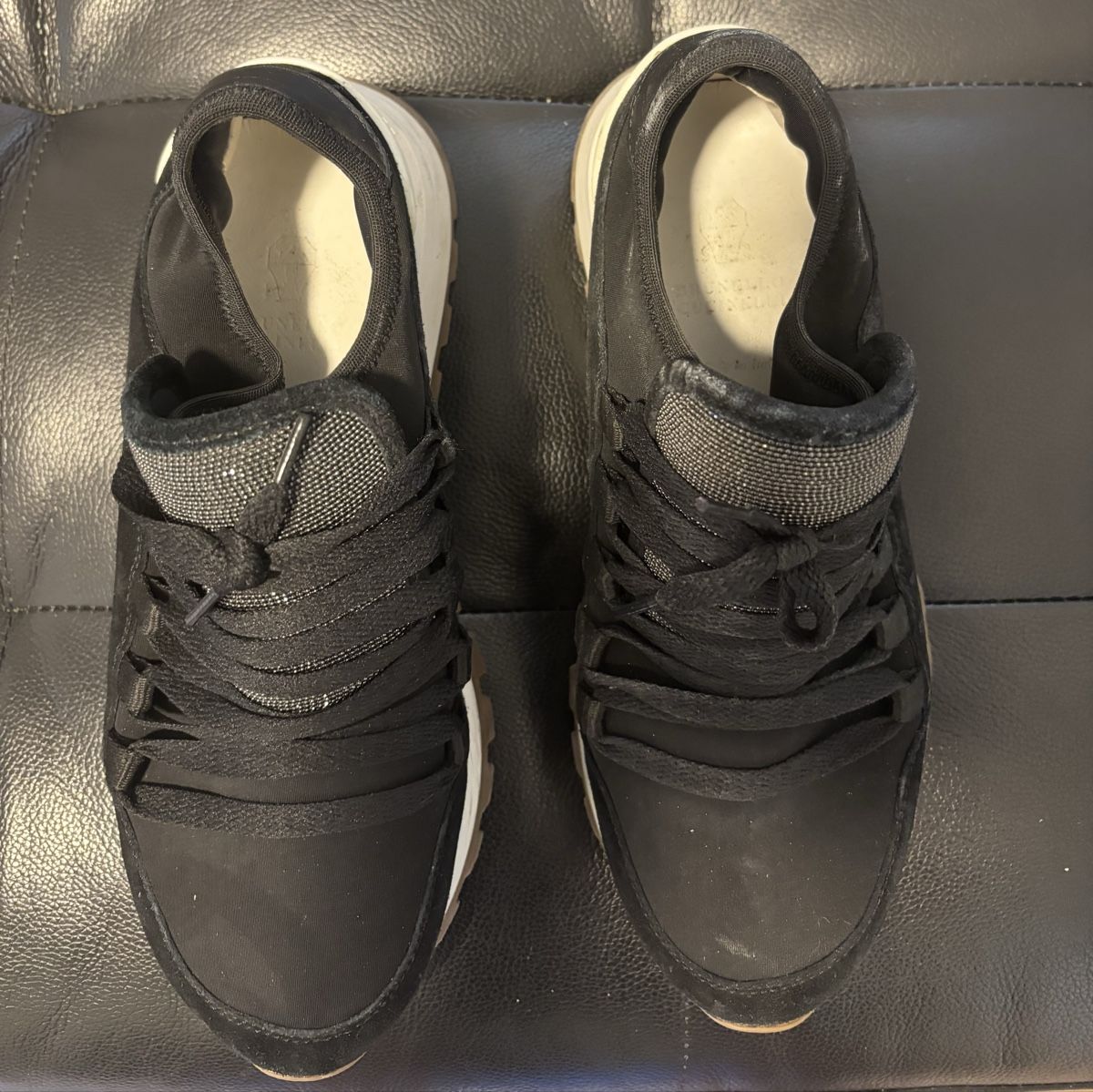 Brunello Cucinelli Scarpe da donna: Brunello Cucinelli Black Sneakers – Usato da Chur venduto da Cuteclothes7k 1