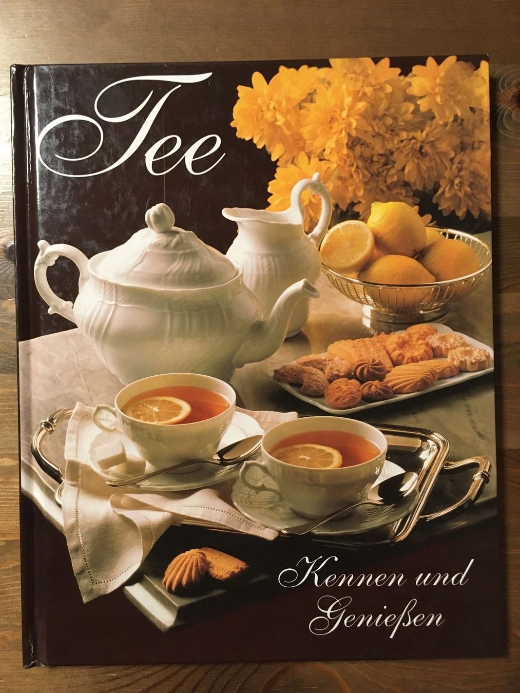 Bücher: Tee kennen und geniessen – Gebraucht aus Altdorf UR von Mini037
