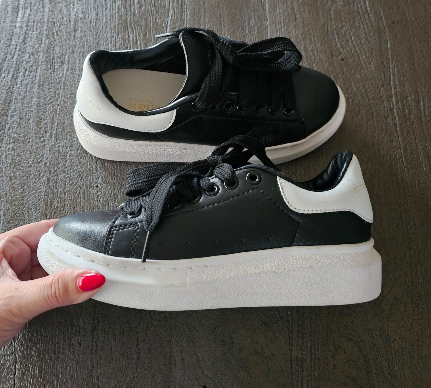 Alexander Mcqueen Herrenschuhe: *Alexander McQueen* Original Sneaker Gr. 36 – Gebraucht aus Bronschhofen von Xena37 1