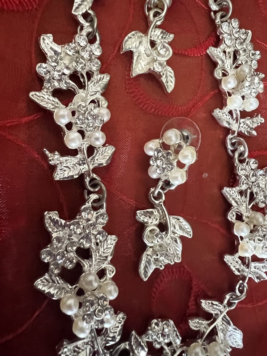 Catenine: Neues Schmuck-Set, Modeschmuck! – Nuovo e nell'imballaggio originale da Kallnach venduto da sta_sy57 2