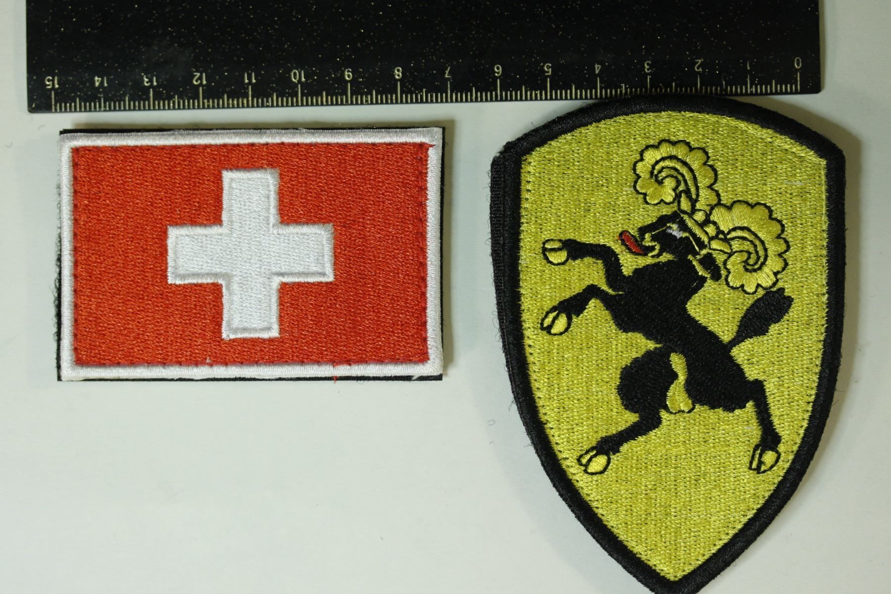 Plaquettes & Badges: Schaffhouse – Neuf (Voir description) à La plaine par 762