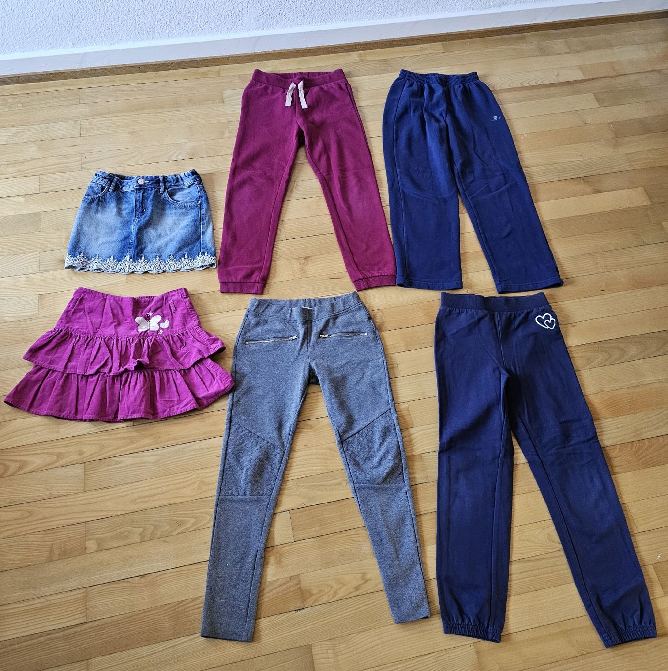 Lotti & Set di vestiti: Kleiderpaket Mädchen Grösse 128 – Usato da Basel venduto da Anja_1981 4