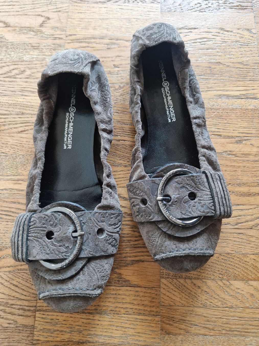 Kennel + Schmenger Scarpe da donna: Kennel & Schmenger Ballerinas, Gr. 38.5 – Usato da Kloten venduto da somsing 1