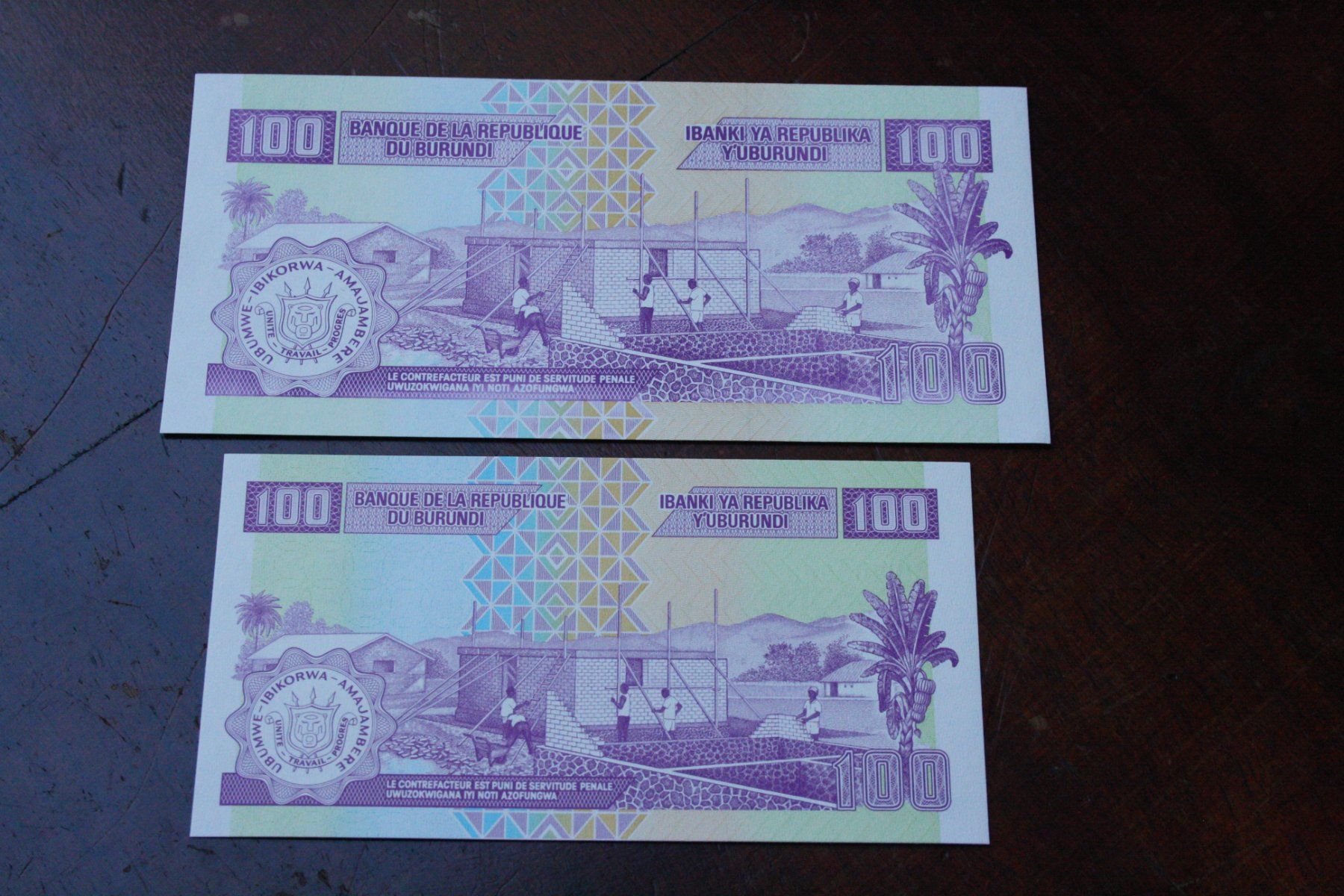 Banknoten: UNC Burundi 2 x 100 différents 2007/2011 – Neu (gemäss Beschreibung) aus Cormondrèche von Hermes.monnaies 1