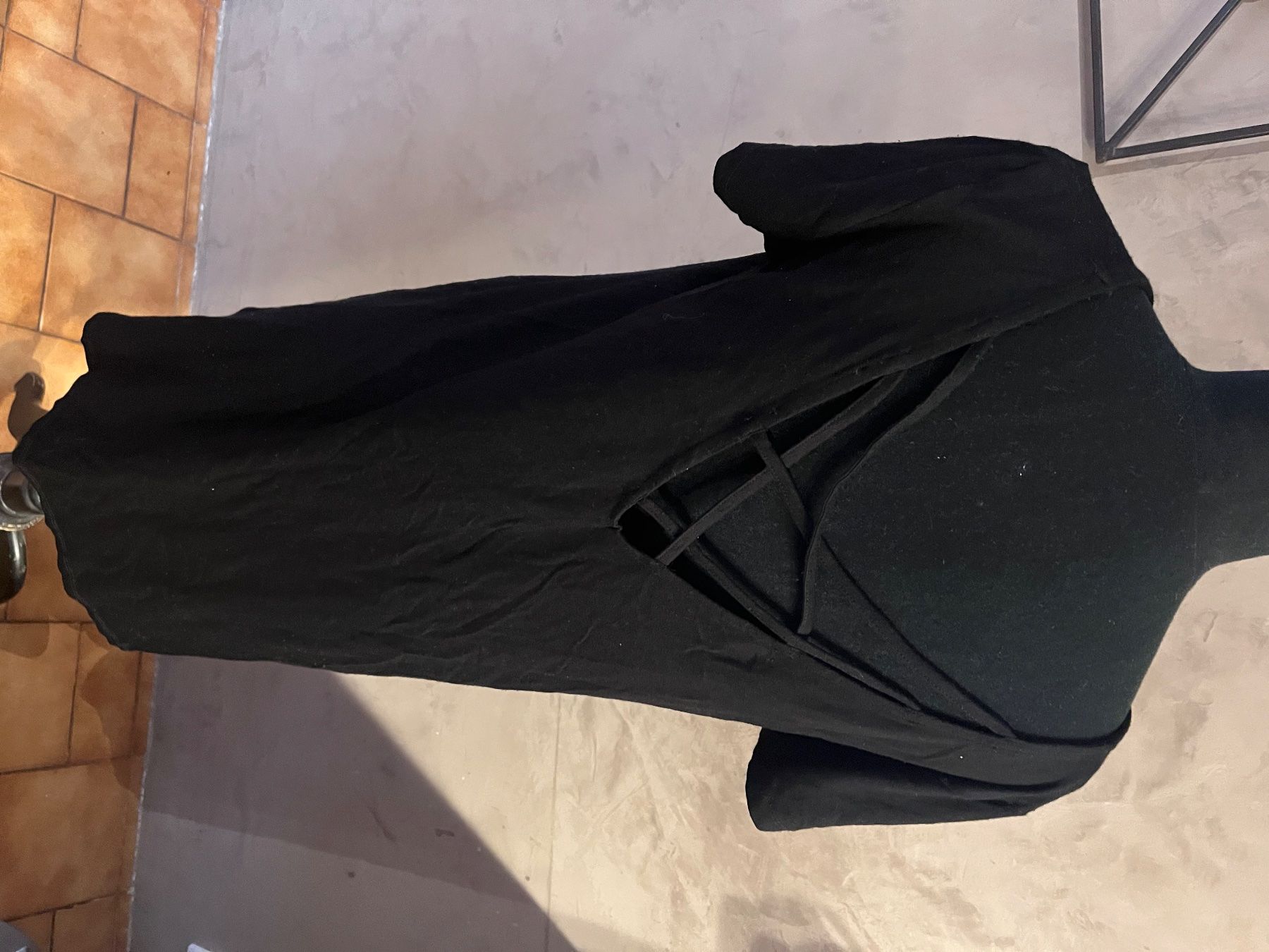 Vestiti: Robe Pull Bear Taille L Marina – Usato da Veyrier venduto da kimedovapa 2