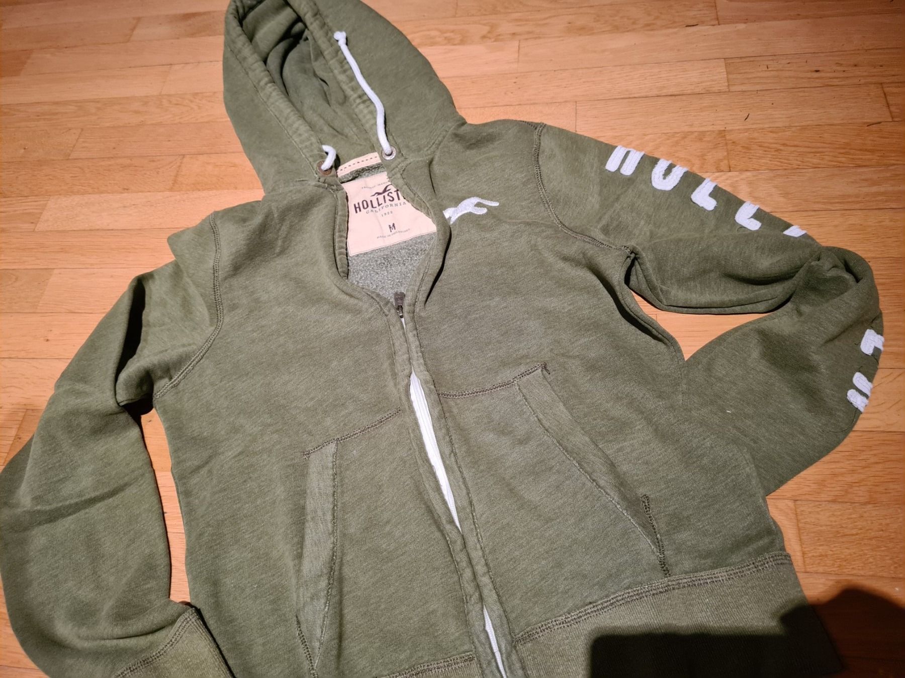 Hollister Giacche: Coole HOLLISTER Jacke gr.M – Usato da Ferden venduto da jemyce 1