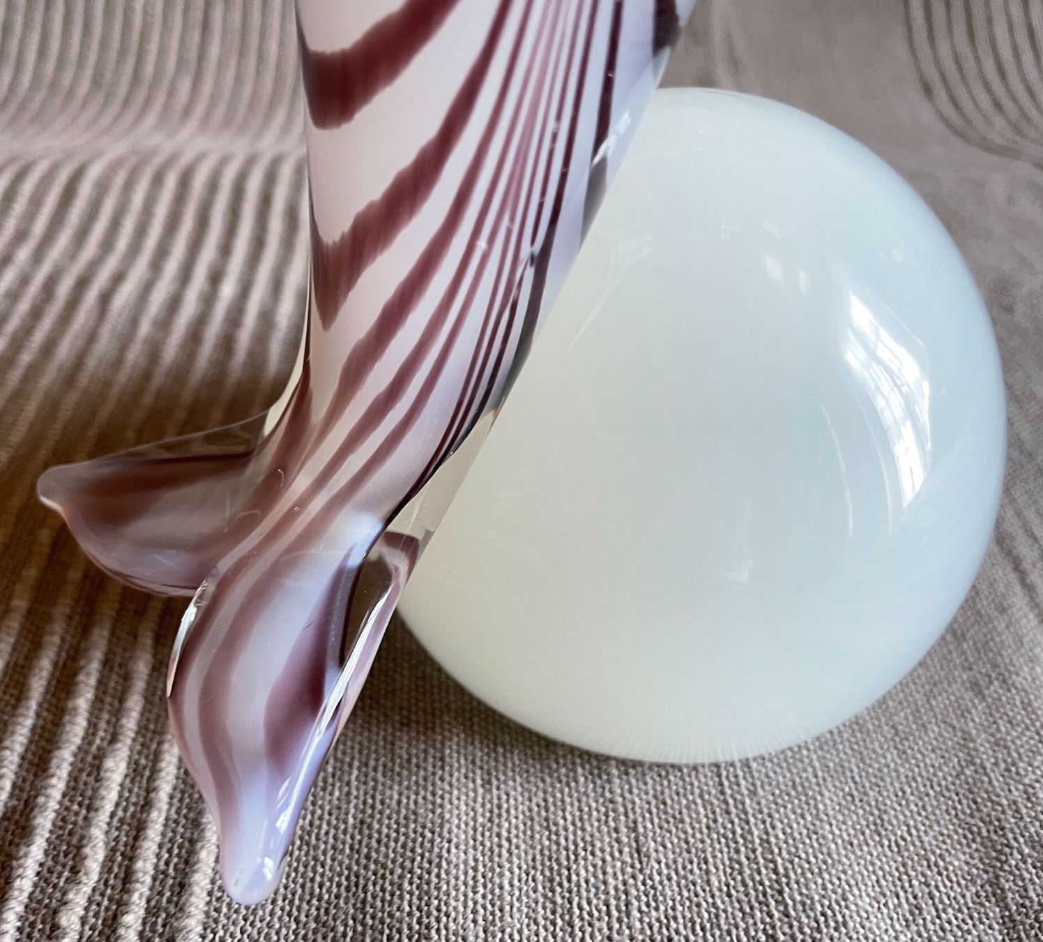 Murano Statuette: Delfin Glas von Murano weiss Zebramuster – Nuovo (secondo la descrizione) da Bern venduto da Chraebu2 7