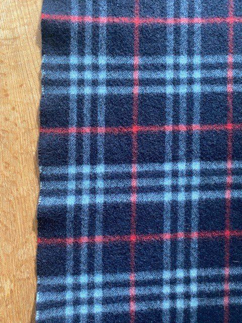 Burberry Foulard & Sciarpe: Original Burberry Schal, Kaschmir – Usato da Zürich venduto da Kurland1 1