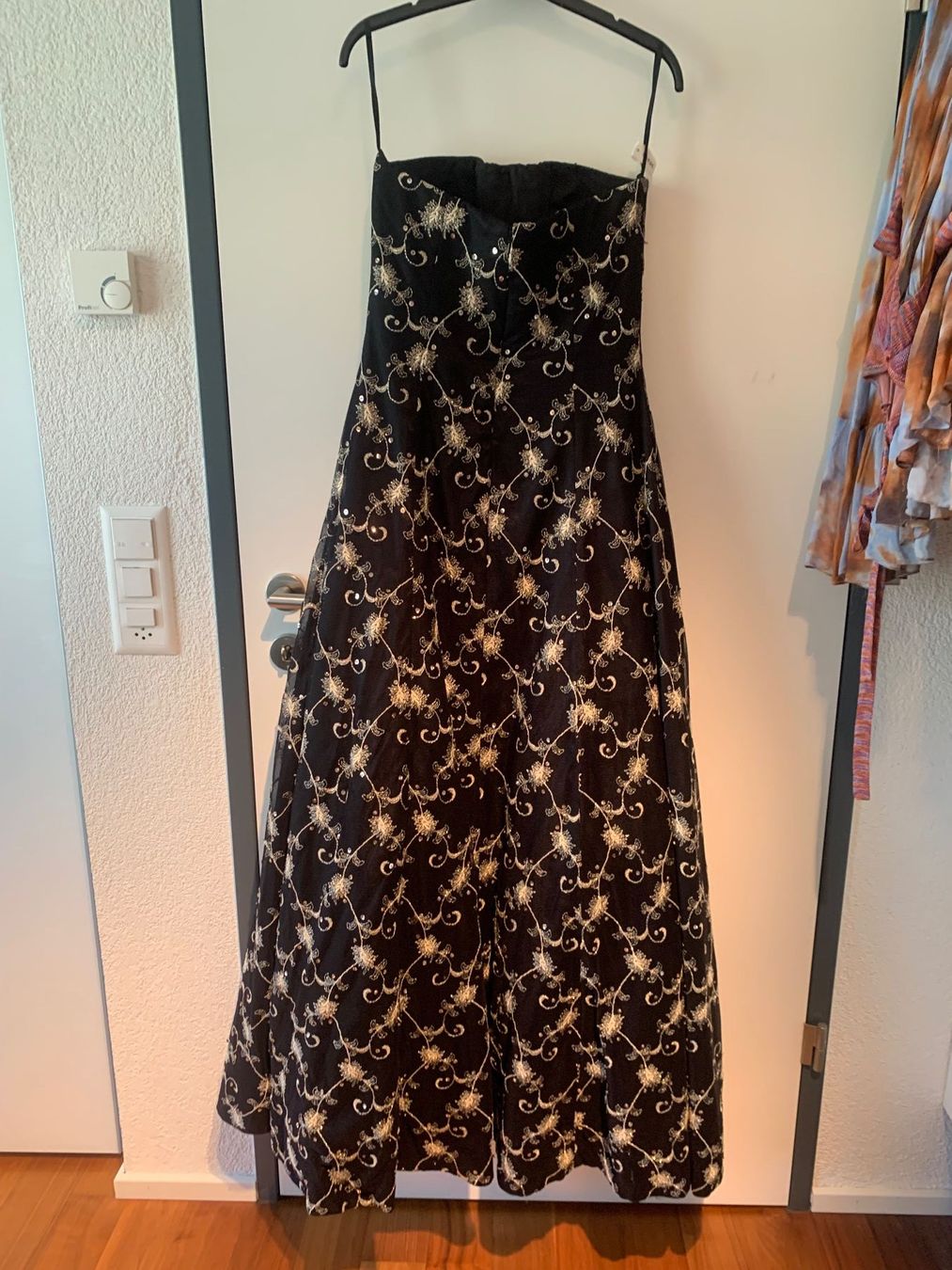 Robes: Abendkleid – Neuf (Voir description) à Rüschlikon par Brixen07 1