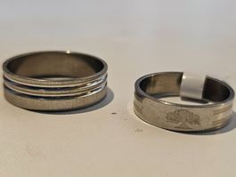 2 Stk. Ringe aus Edelstahl, Freundschaftsringe Gr. 21/19