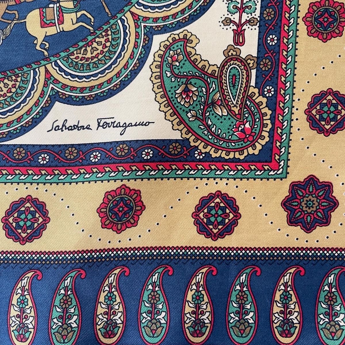 Salvatore Ferragamo Foulards, Tücher & Schals: SALVATORE FERRAGAMO Vintage Scarf – Neu (gemäss Beschreibung) aus Freienbach von Avviivva_Shop 5