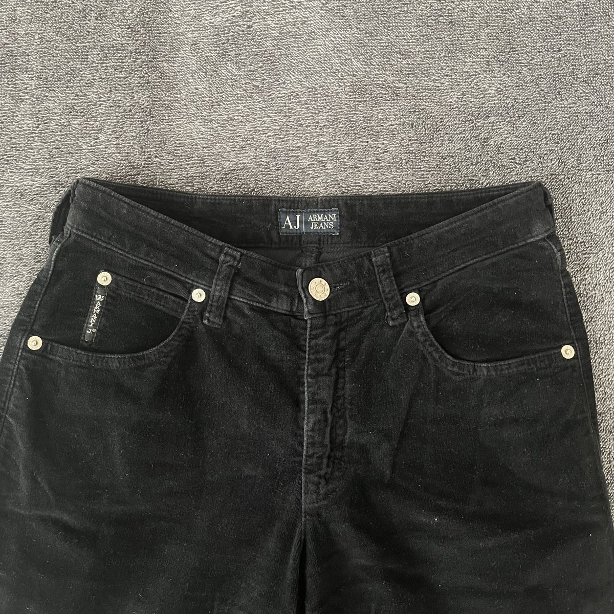 Armani Pantaloni: Armani Samt Hose – Nuovo (secondo la descrizione) da Zug venduto da saskia-chiara 3