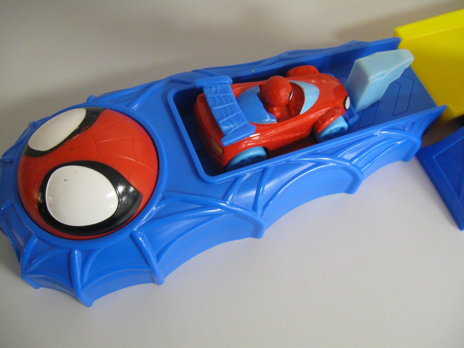 Marvel Giocattoli: SPIDEY 360° Super-Looping MARVEL Disney Junior tiptop – Usato da Romanshorn venduto da samo1974 1