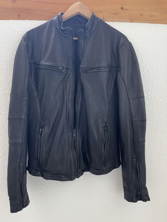 Be Edgy Lederjacke Schwarz Gr. S – Top Zustand!