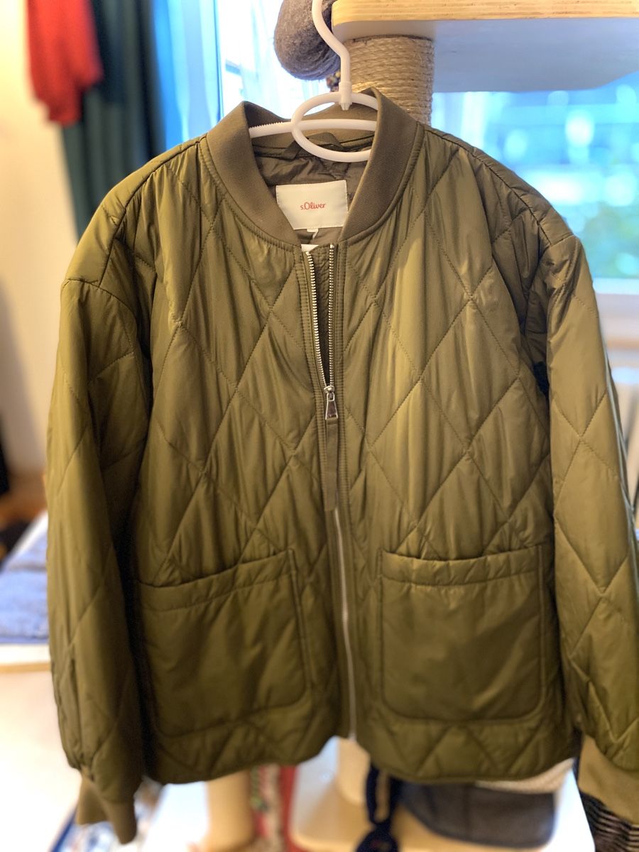 S.Oliver Jacken: Oliv-grüne Bomberjacke von s.Oliver RED LABEL – Gebraucht aus Zürich von sheijla 7