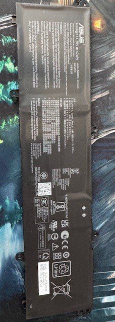 Batterie: ASUS B3400 BATTERY/BYD – Nuovo (secondo la descrizione) da Gossau ZH venduto da OrderflowAG