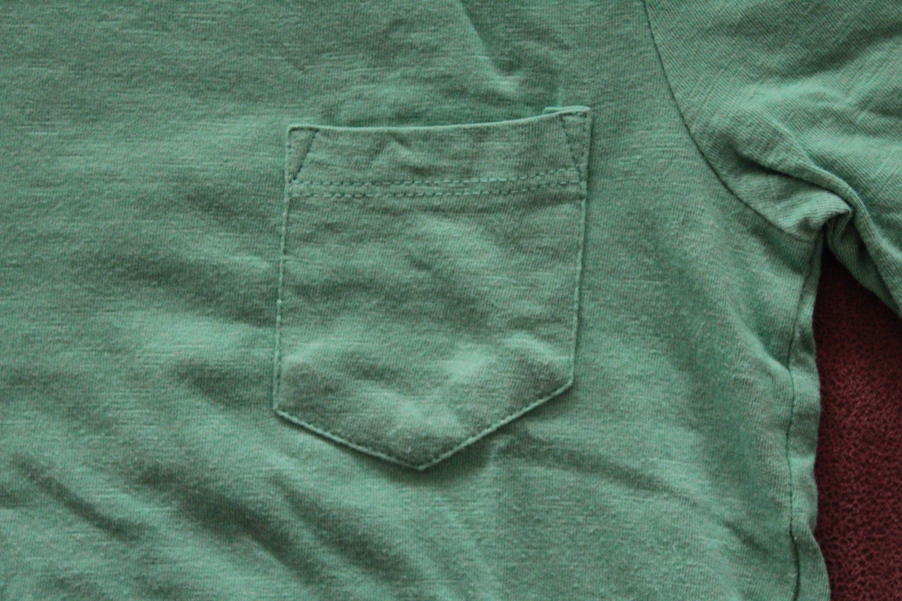 Hemden, Tops & T-Shirts: T-Shirt 104 – Gebraucht aus Walliswil-Nbipp von Speer516 1