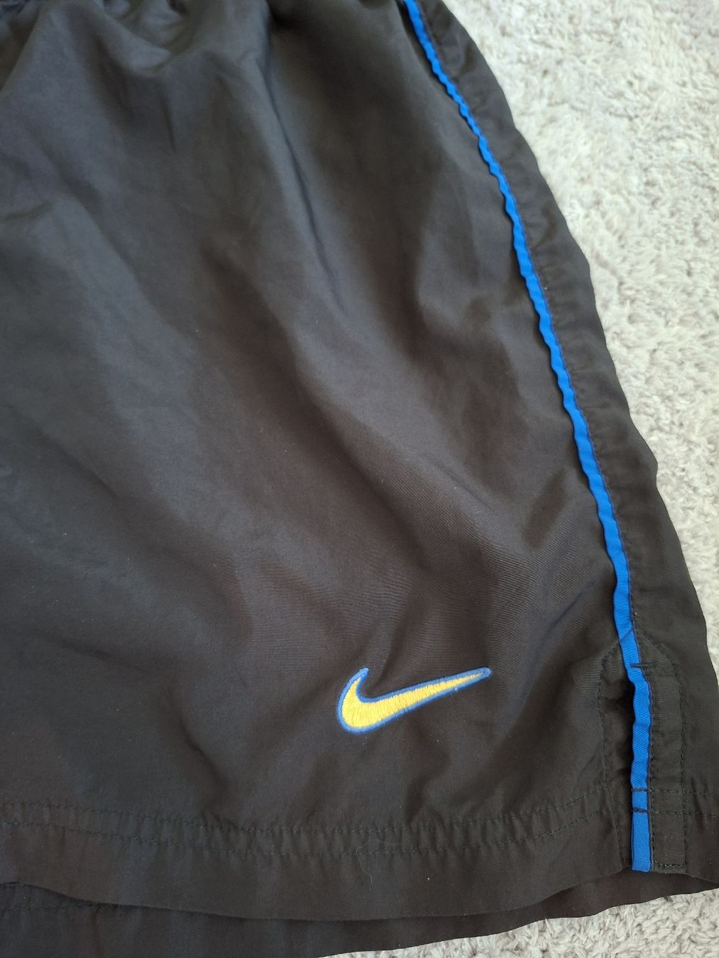 Nike Pantalons: Shorts Nike Inter vintage taille L 2000/2001 – D'occasion à Renens VD par ser_j2fn 2