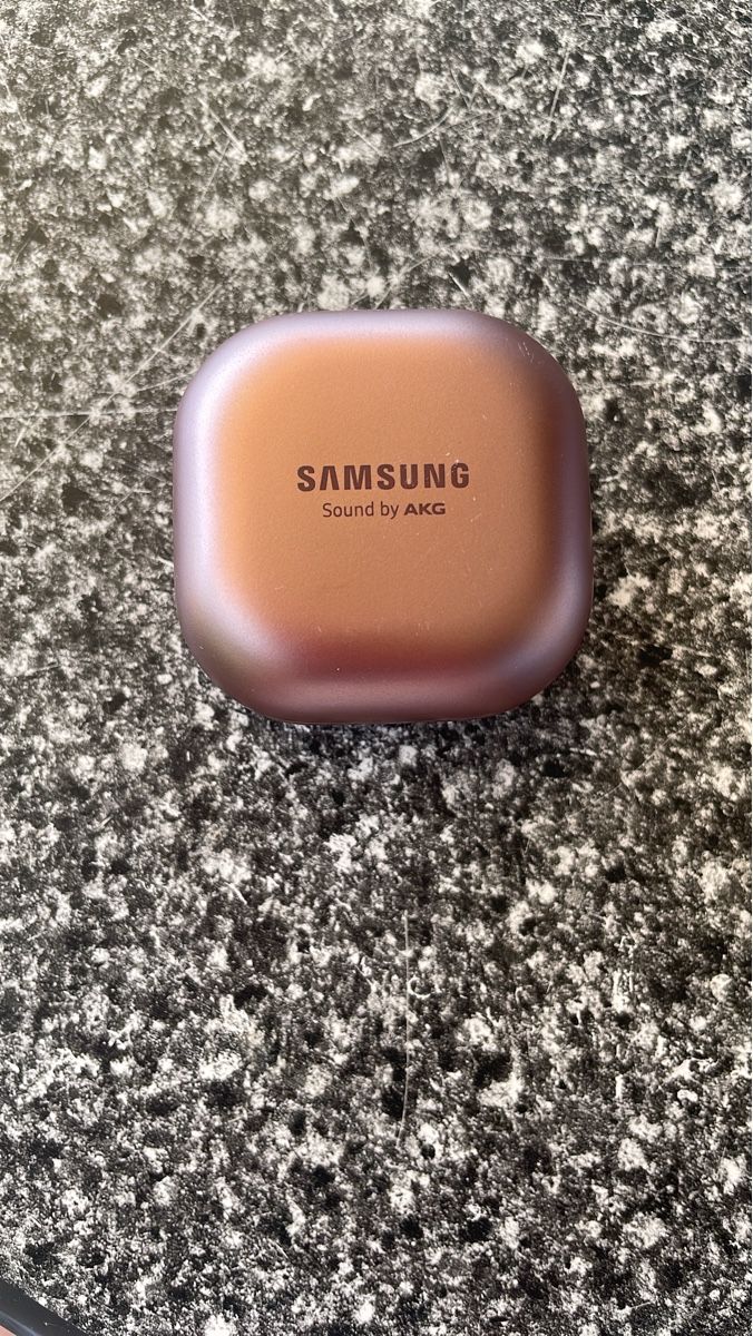Samsung Cuffie: Samsung Galaxy Buds Pro ein Kopfhörer Bronze gebraucht – Usato da Niederweningen venduto da daler1