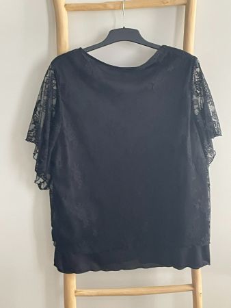 🍀🌺🍀Blouse noir avec manches en dentelle 48-50, Neuf