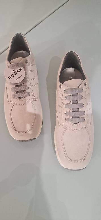 Scarpe da donna: Scarpe Hogan NUOVE numero 31 – Usato da Massagno venduto da Ale86 1