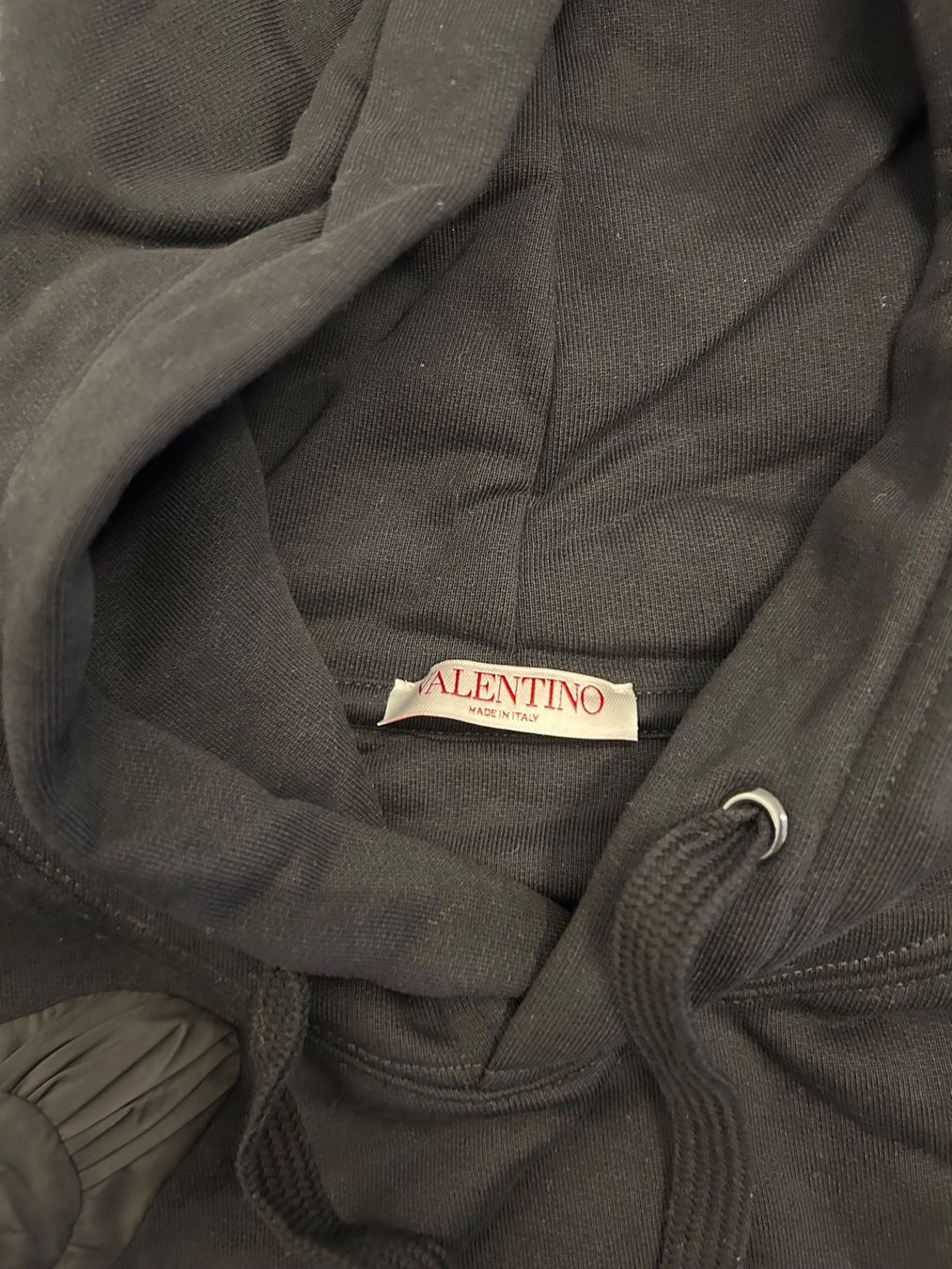 Maglioni & Felpe: Valentino Hoodie – Usato da Küsnacht venduto da emch125 1