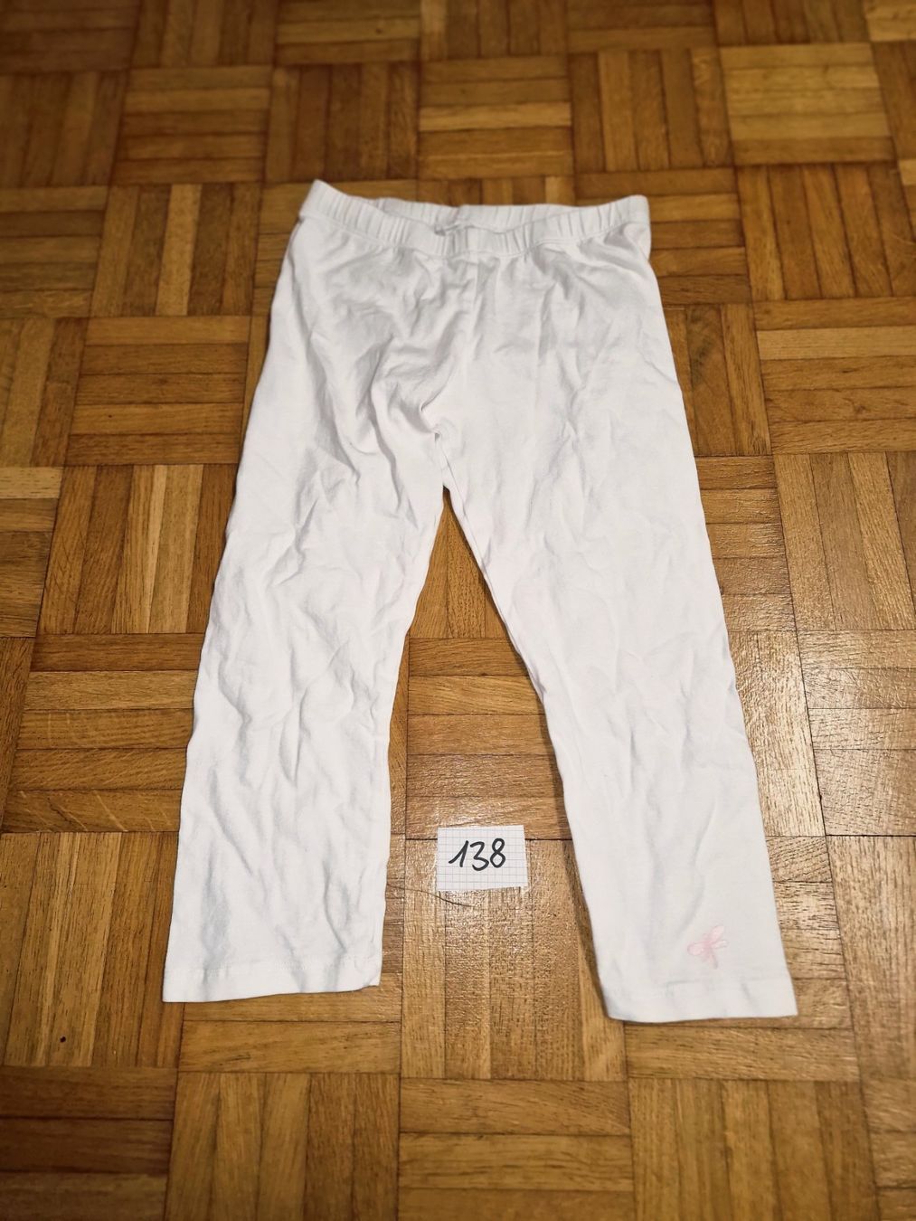Pantalons: Hose Grösse 138cm – D'occasion à Stüsslingen par white_angel86