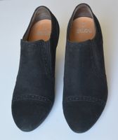 Neuwertige, schwarze Wildleder Stiefeletten von Gabor
