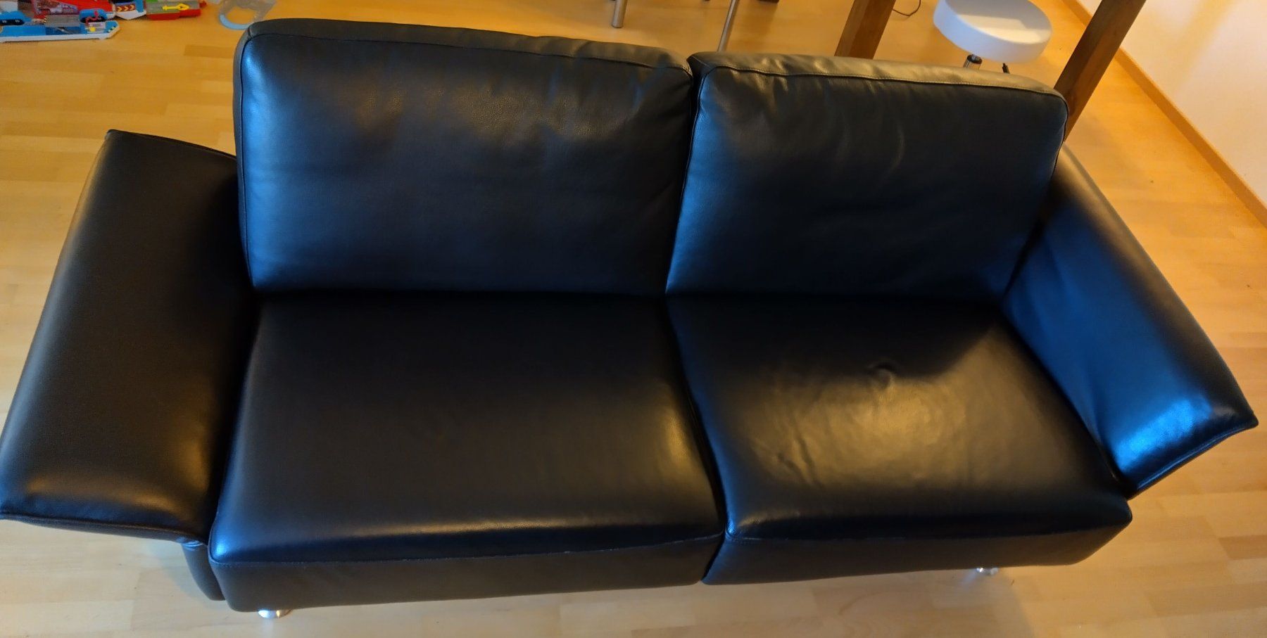 Livique Divani: Leder Sofa - Julia (2.5 Sitzplätze) – Usato da Kriens venduto da Andi_73