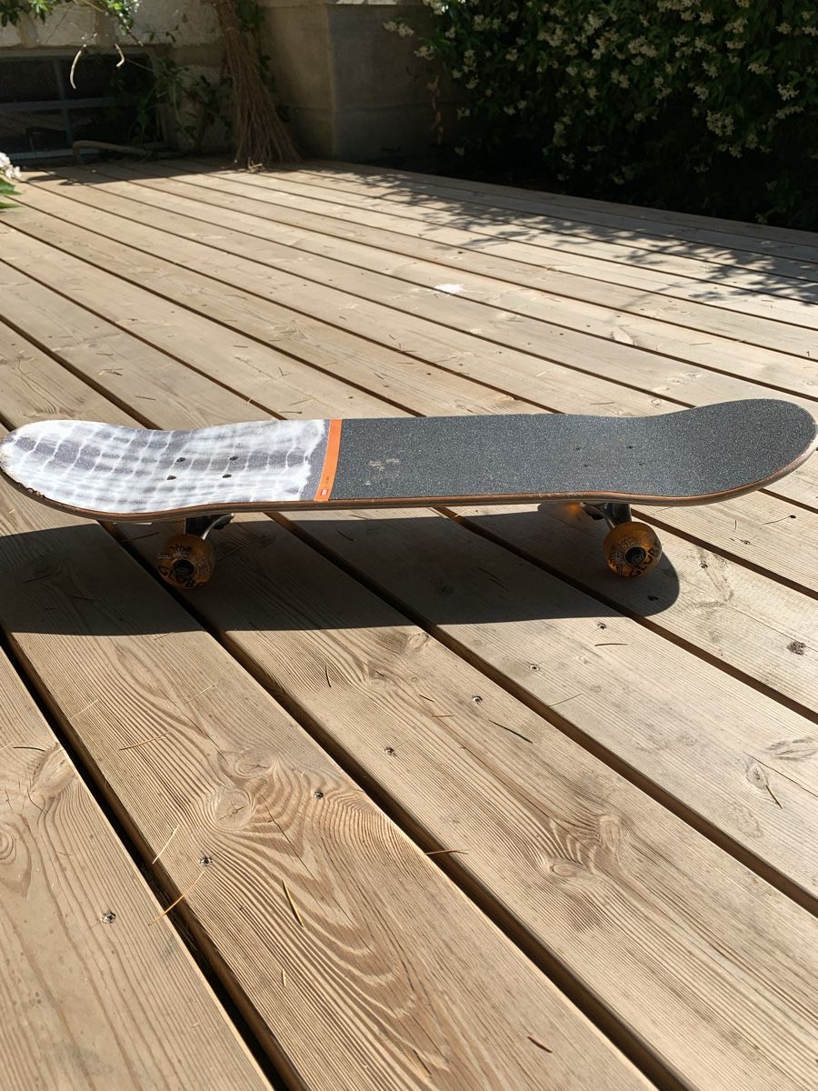 Globe Skateboards: Globe Skateboard Resin 7-Ply 7.75 – Gebraucht aus Onex von ros_km2q