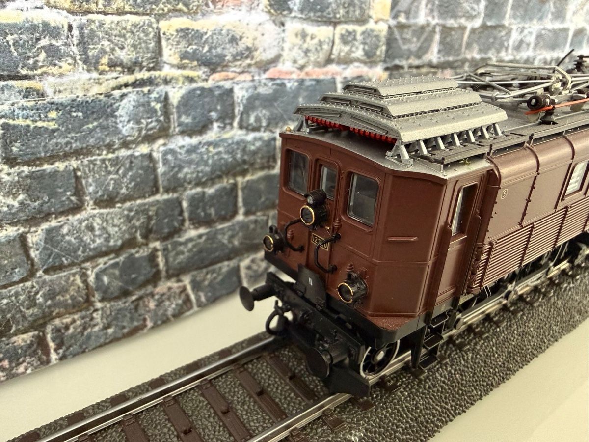 Roco Modellini di ferrovie: Roco HO Digital – Usato da Altdorf UR venduto da modellbau-widmer 3