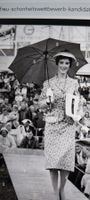 Vintage Damen Sonnenschirm auch im Regen 50iger Jahr