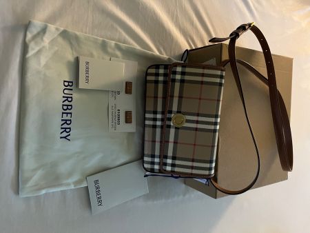 Burberry Umhängetasche/Pochette