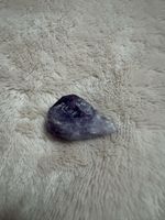 Amethyst Rohstein Unikat, Anhänger mit Loch