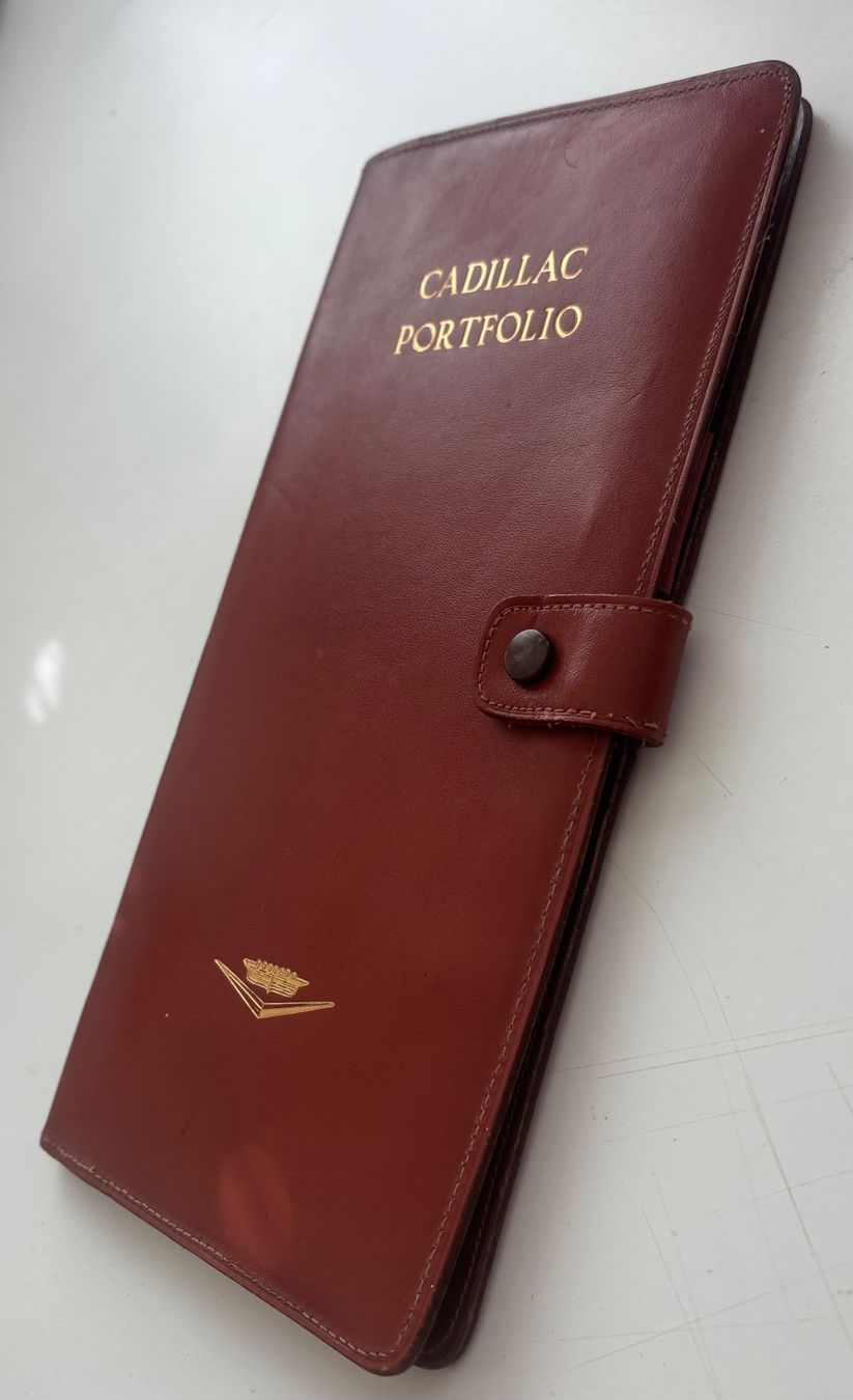 Koffer & Taschen: Cadillac Portfolio - Cuir Marron – Gebraucht aus Neuchâtel von gefdeneuch 1