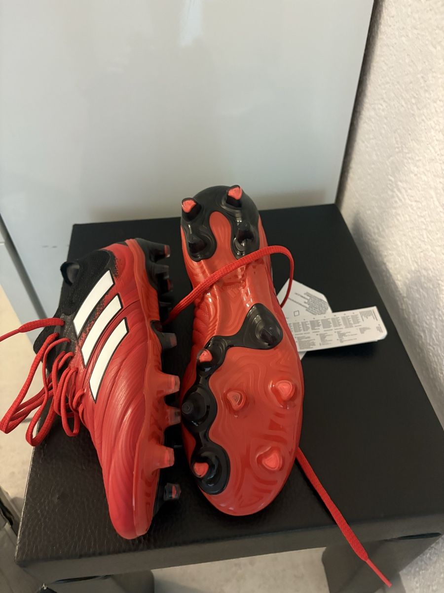 Adidas Scarpe da uomo: ADIDAS Copa 20.1 FG – Nuovo e nell'imballaggio originale da Oberentfelden venduto da ame_2c6v 2