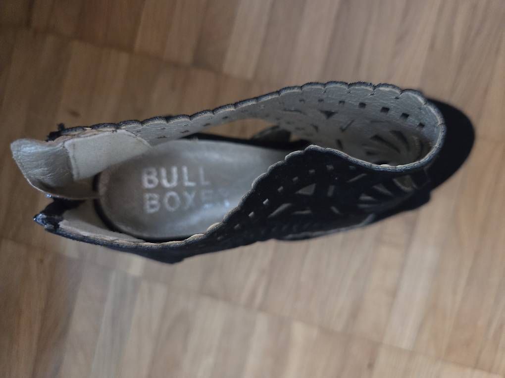 Chaussures femmes: High Heels Bull Boxer – D'occasion à Bonstetten par Paris_18 2