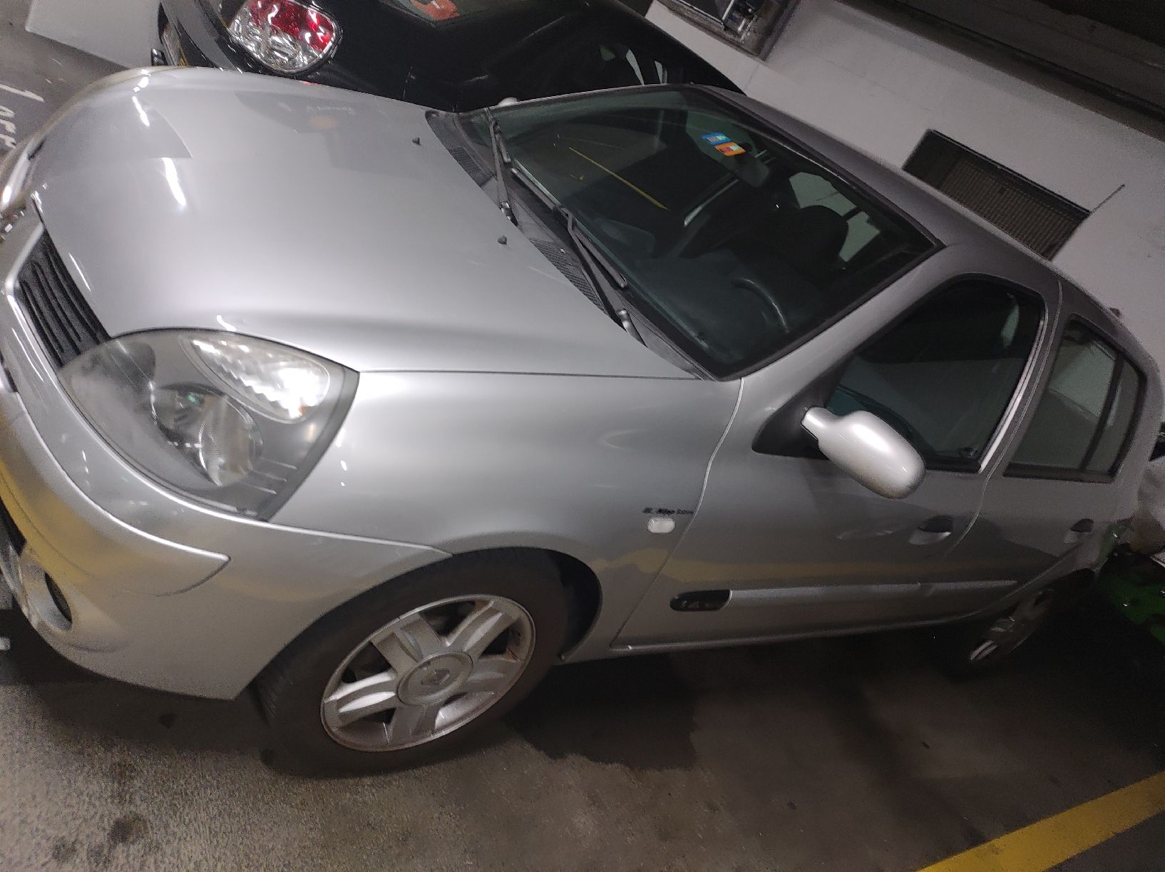 Renault Autos: Renault clio 2  – Défectueux à Zürich par mer_pcc5 3