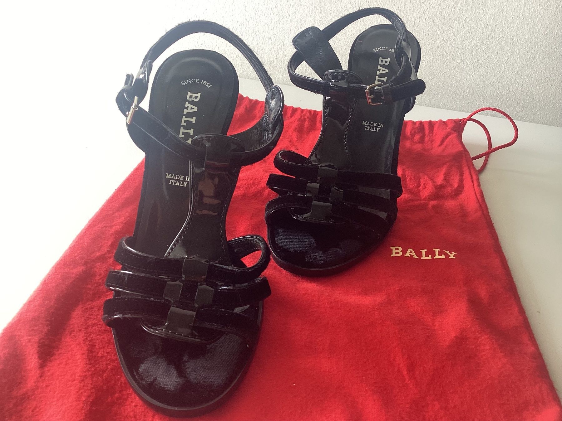 Bally Damenschuhe: Bally Riemensandalette Gr. 37 / schwarz – Gebraucht aus Möhlin von Nadine_75 3