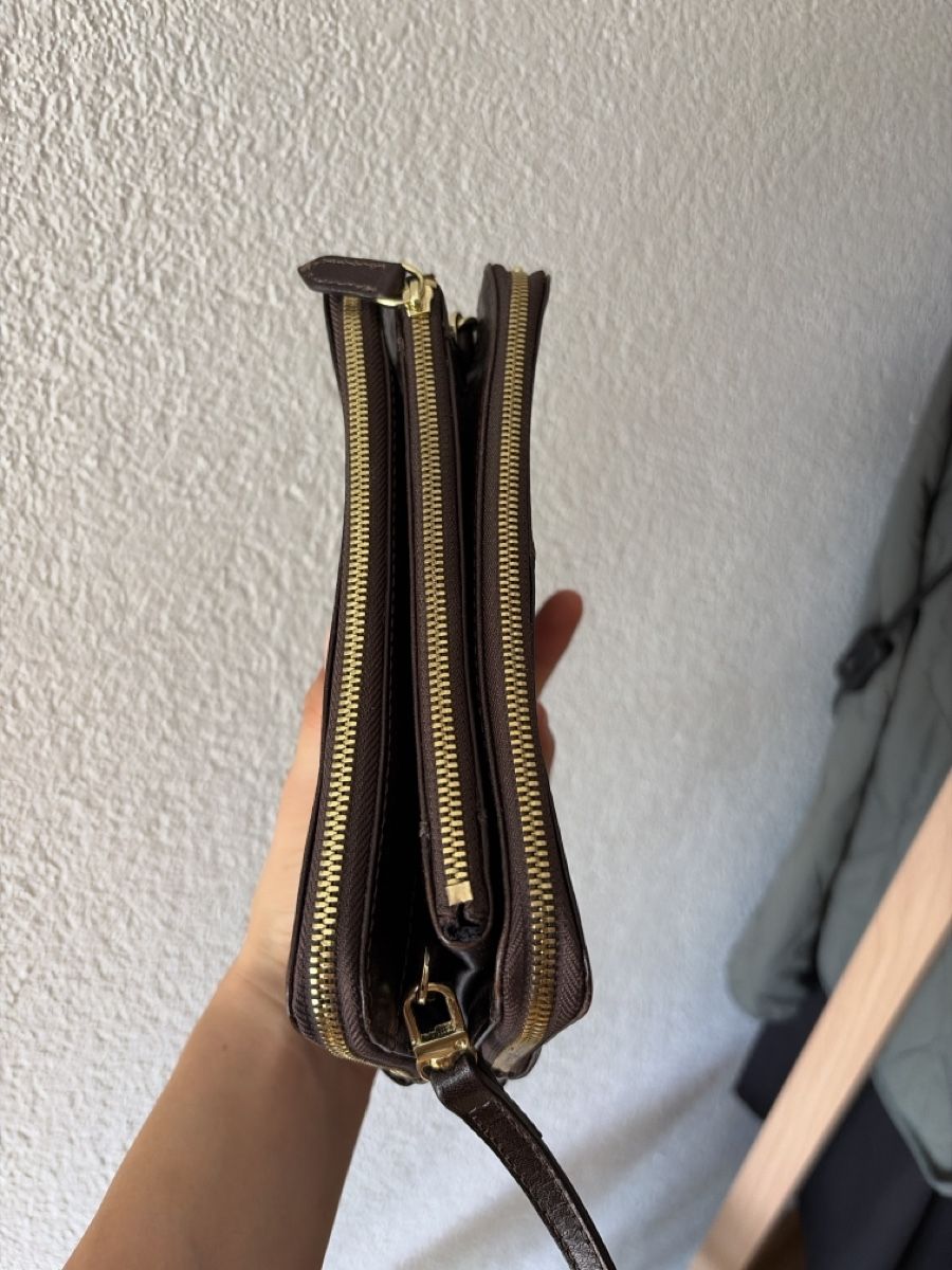 Borse da donna: Tasche von Royal Republiq – Usato da Allschwil venduto da Fialova 2