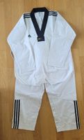 WF Taekwondo Dobok Adidas mit schwarzem Revers