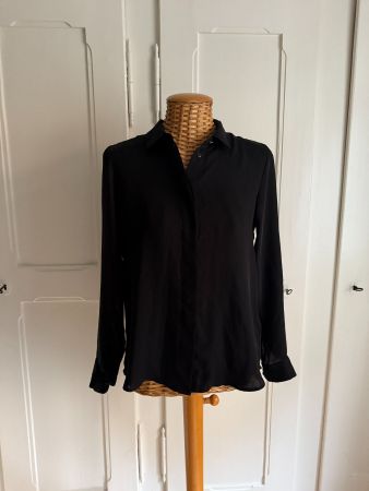 Bluse schwarz fliessend 36